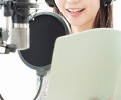 【プロに聞いてみた】声優になるには？実際の収入や仕事内容も解説！