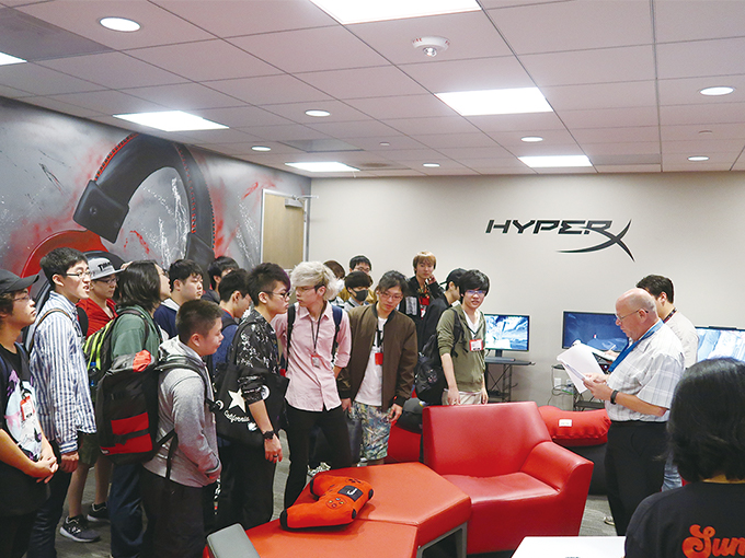 企業訪問： HyperX ゲーミング社